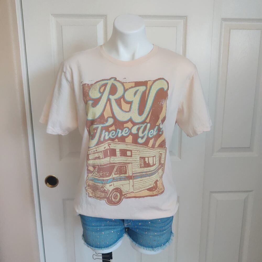 Unisex Mojo "RV There Yet?" seamless graphic tee sz L